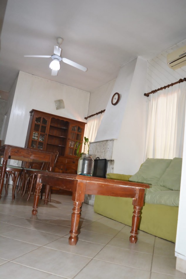 ALQUILER-FISHERTON-CASA 2 DORMITORIOS-IMPECABLE