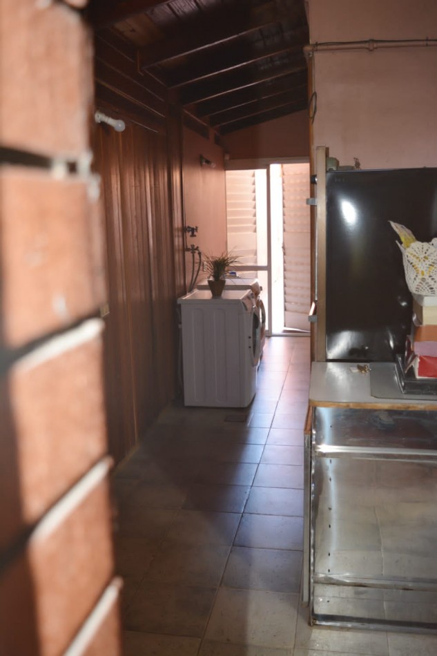 ALQUILER-FISHERTON-CASA 2 DORMITORIOS-IMPECABLE