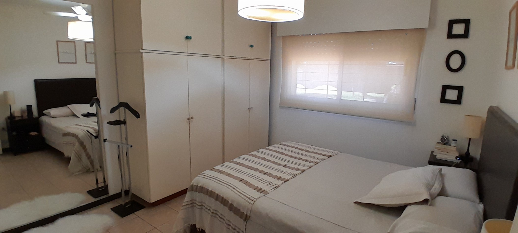 VENTA-CASA 2 DORMITORIOS- JARDIN ARBOLADO- IMPECABLE