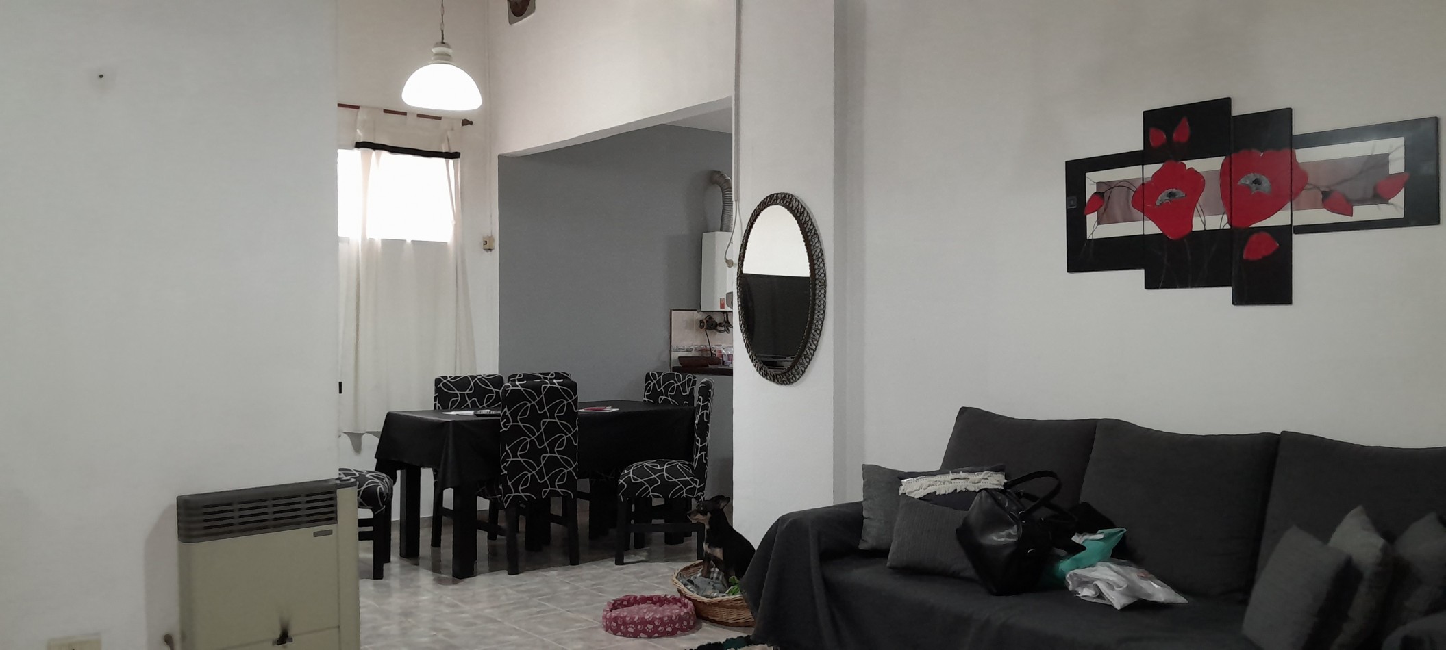 VENTA-CASA 2 PLANTAS-INGRESOS INDEPENDIENTE-REFORMADA