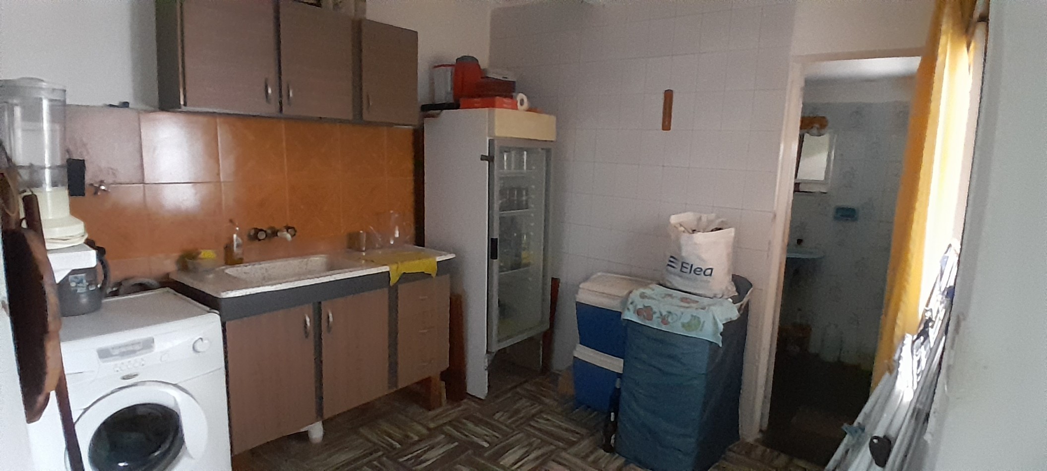 VENTA-CASA 2 PLANTAS-INGRESOS INDEPENDIENTE-REFORMADA