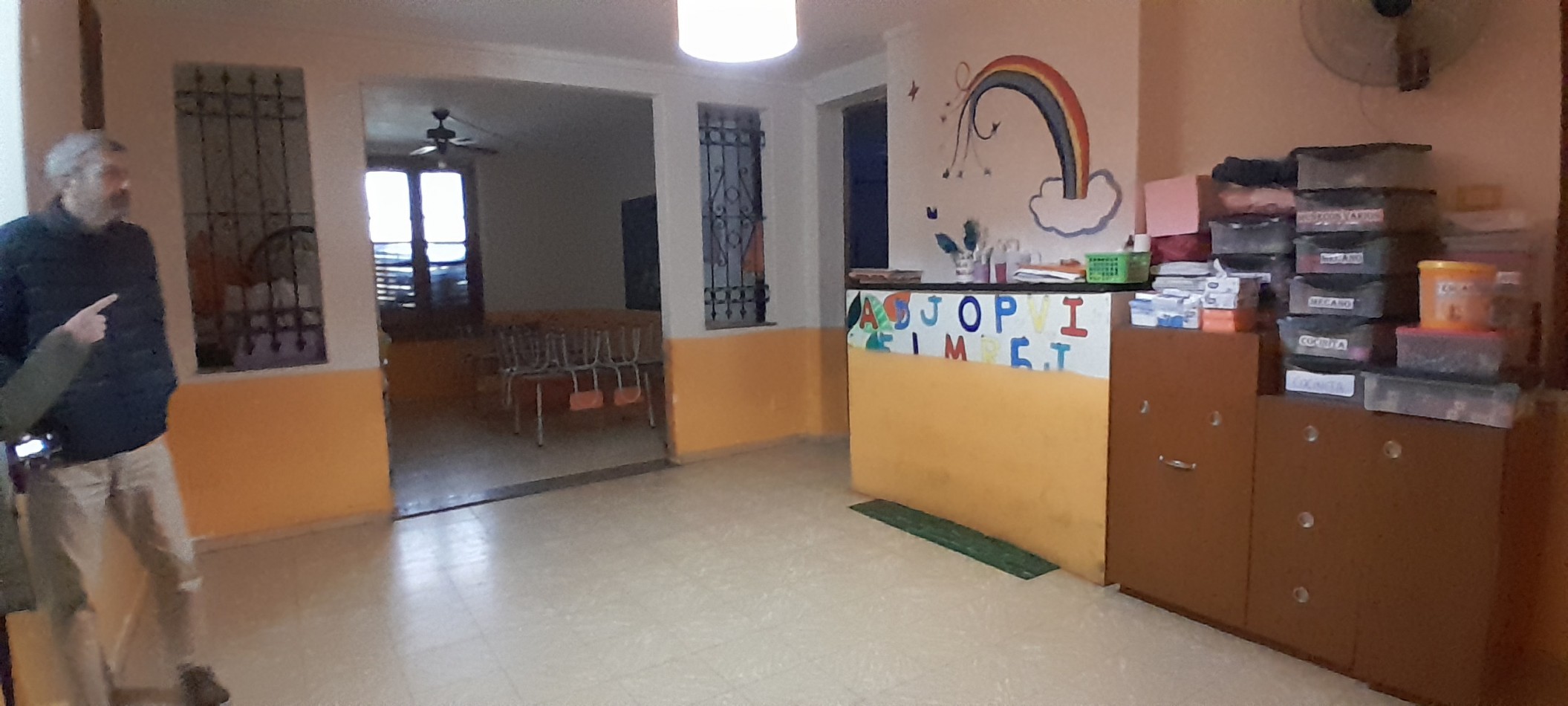 VENTA-ALBERDI-CASA CON PARQUE ARBOLADO-POSIBILIDAD DE INVERSION-UNIDAD INSTITUCIONAL