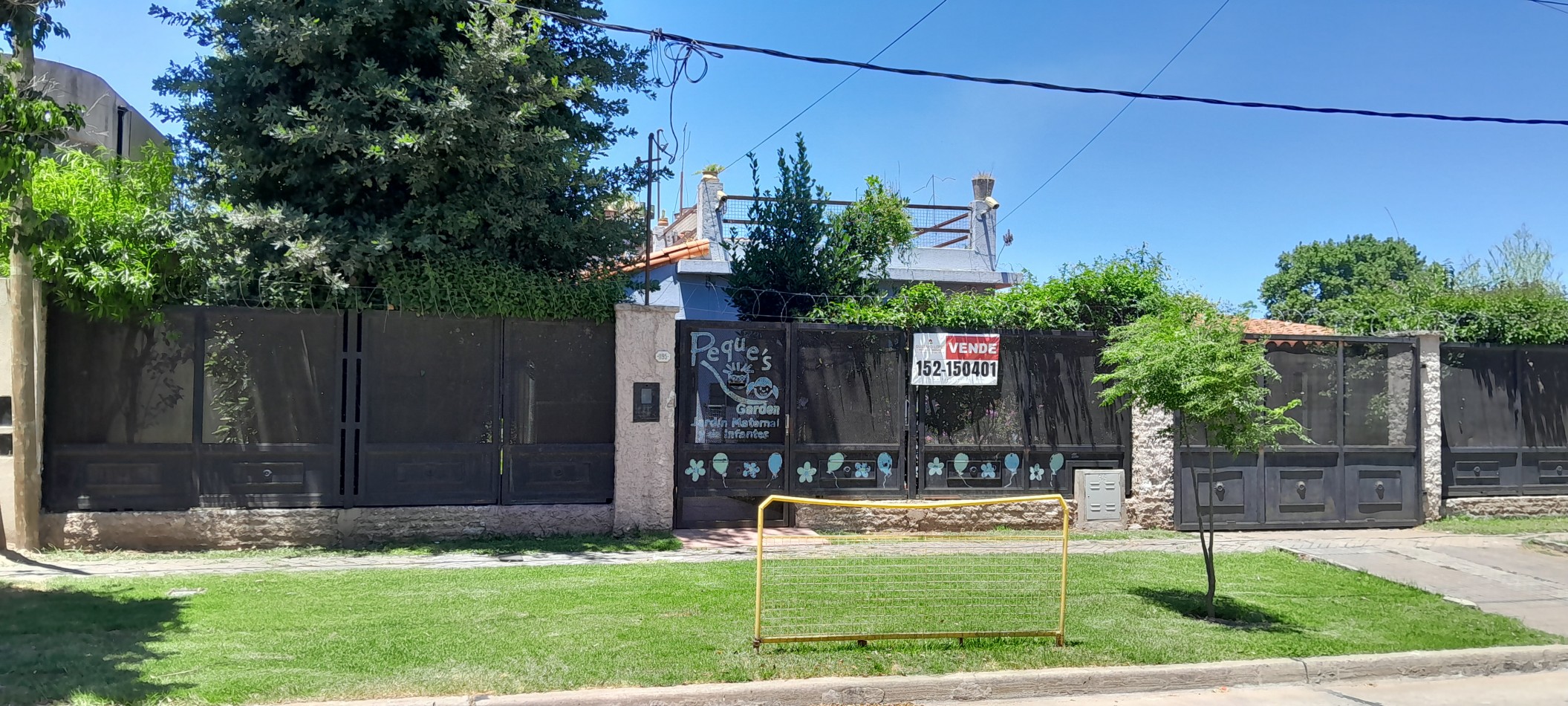 VENTA-ALBERDI-CASA CON PARQUE ARBOLADO-POSIBILIDAD DE INVERSION-UNIDAD INSTITUCIONAL
