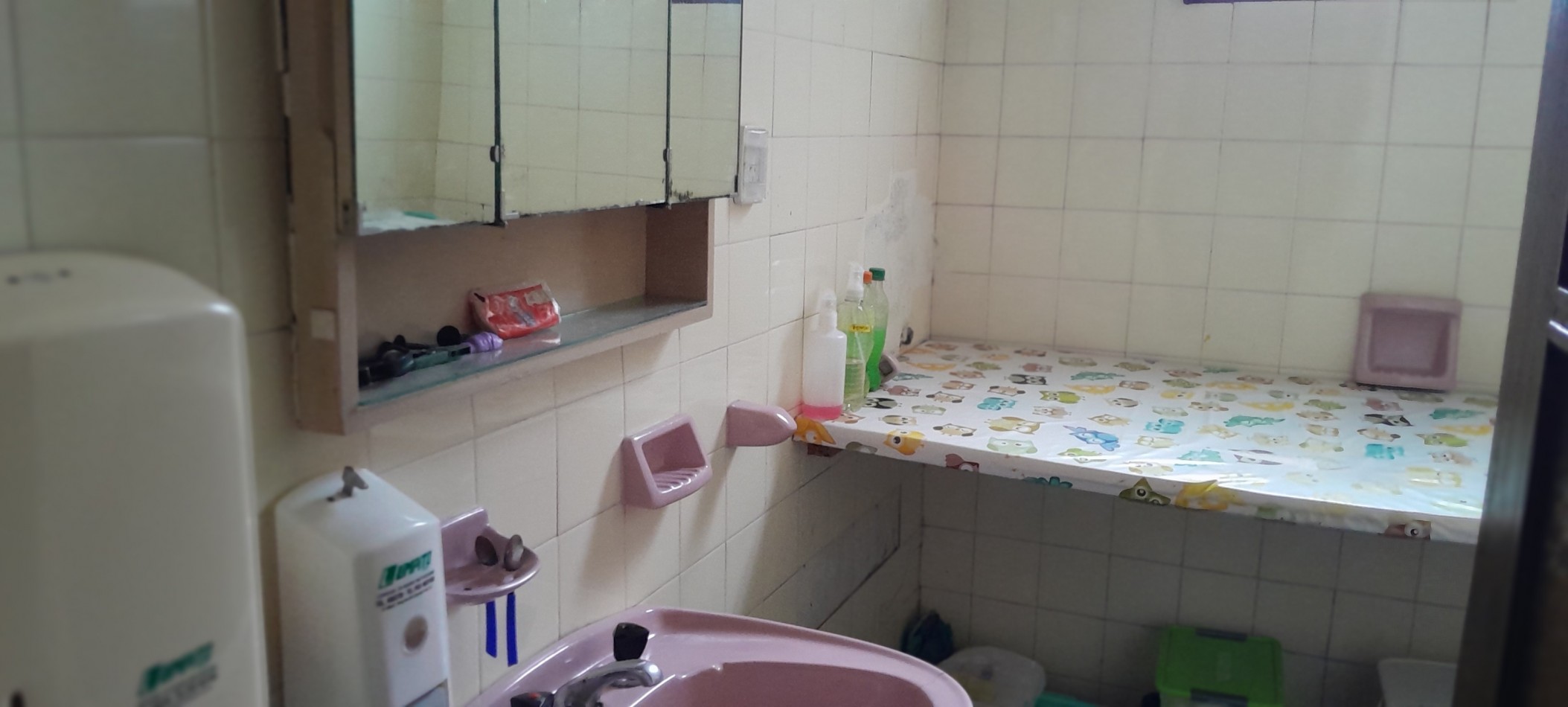 VENTA-ALBERDI-CASA CON PARQUE ARBOLADO-POSIBILIDAD DE INVERSION-UNIDAD INSTITUCIONAL