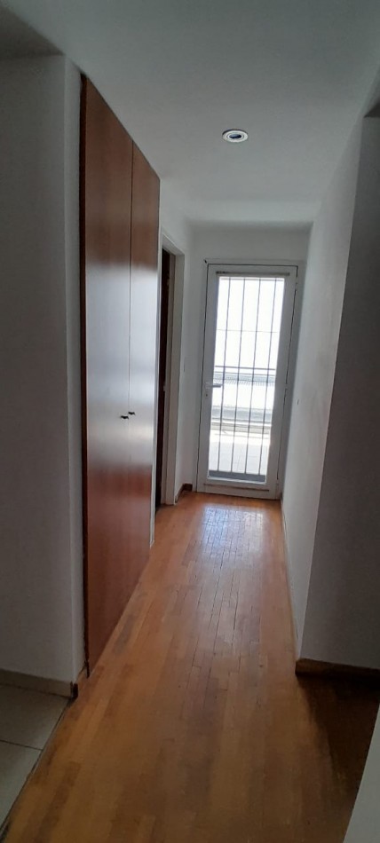 VENTA-MONOAMBIENTE CON 2 PATIOS-JUJUY 1800