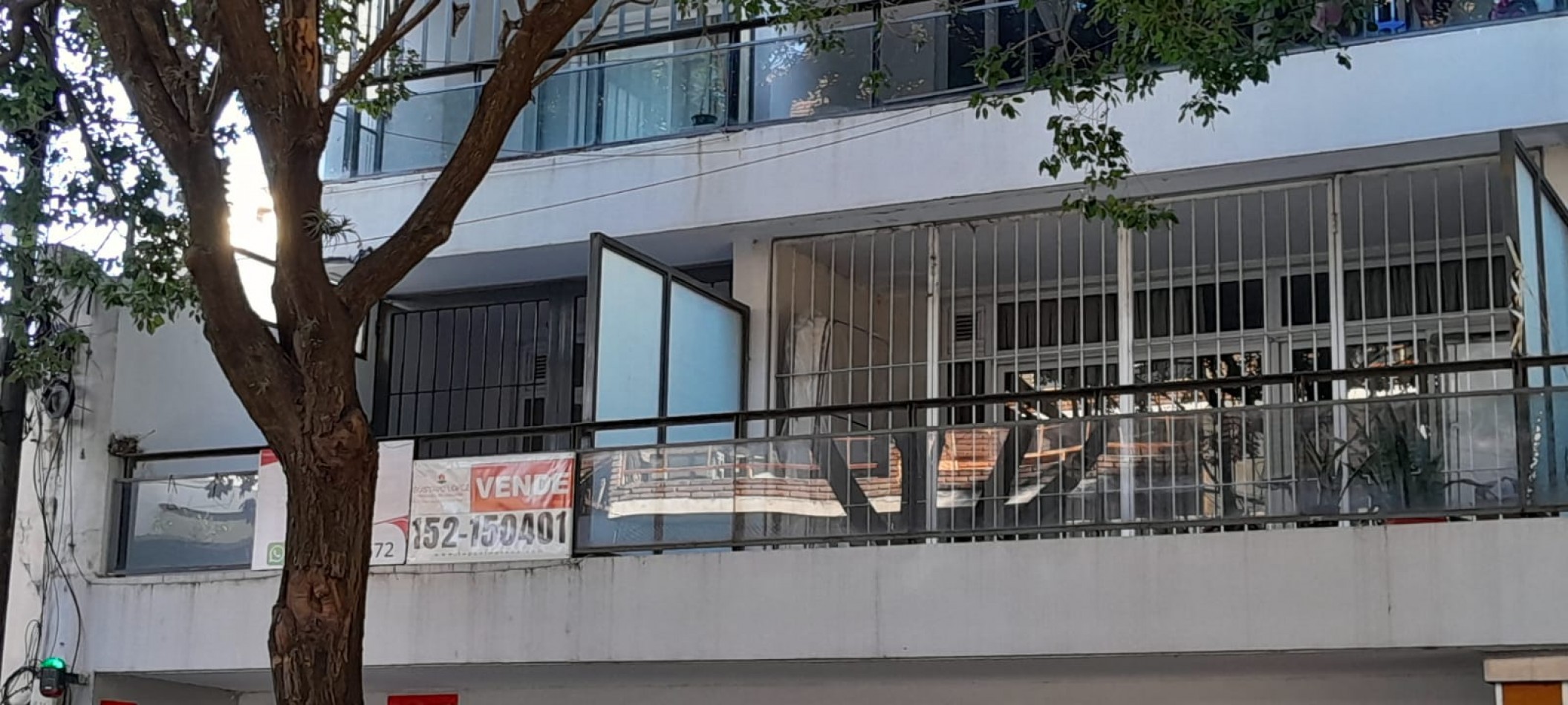 VENTA-MONOAMBIENTE CON 2 PATIOS-JUJUY 1800