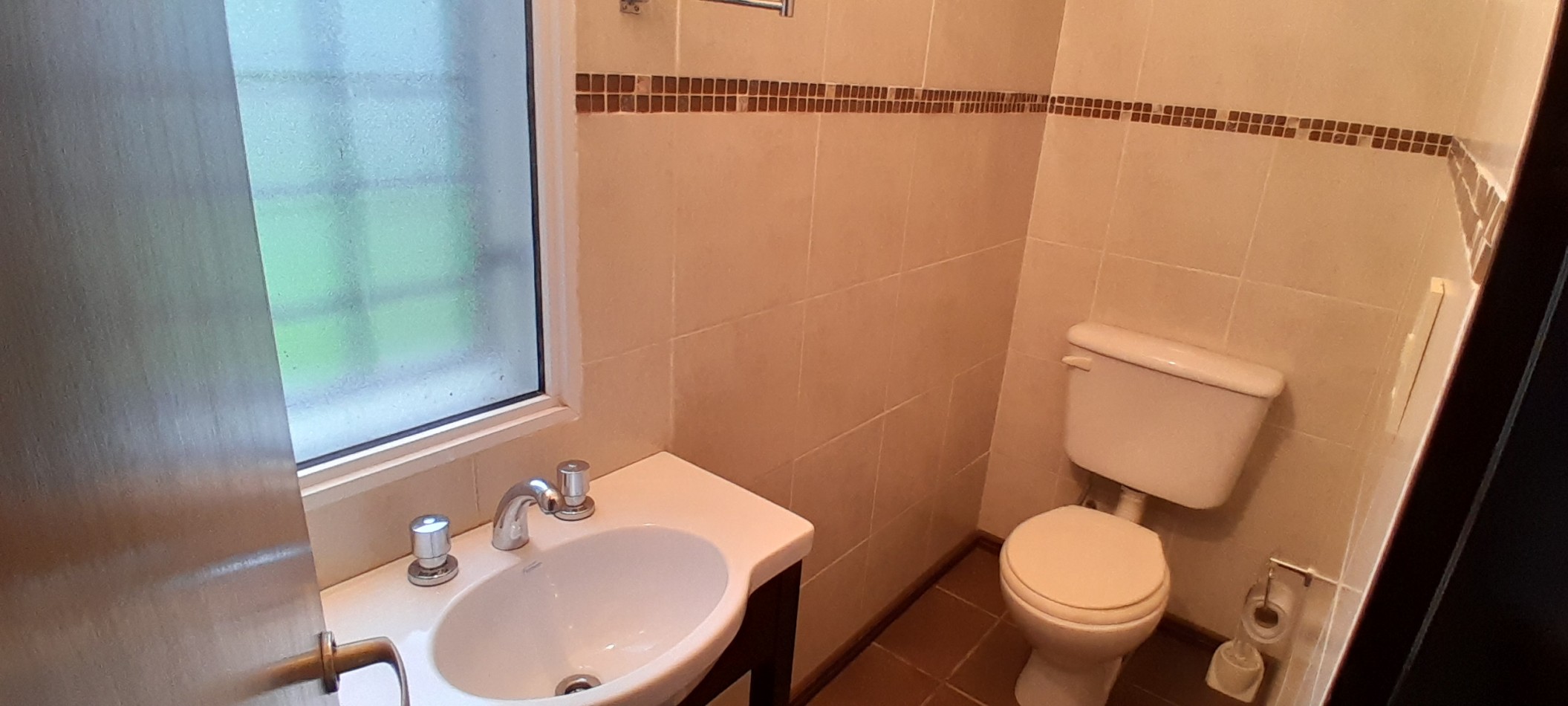 ALQUILER-BARRIO TANGO-CASA 2 DORMITORIOS-COCHERA-JARDIN