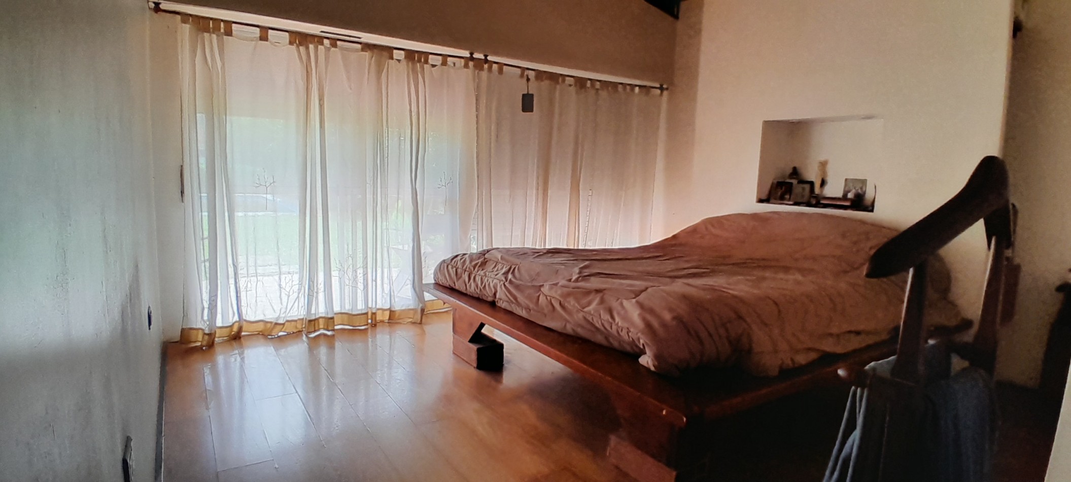 VENTA-BARIO LOS MORROS-FUNES-3 DORMITORIOS-BAÑO-PARQUE-PILETA