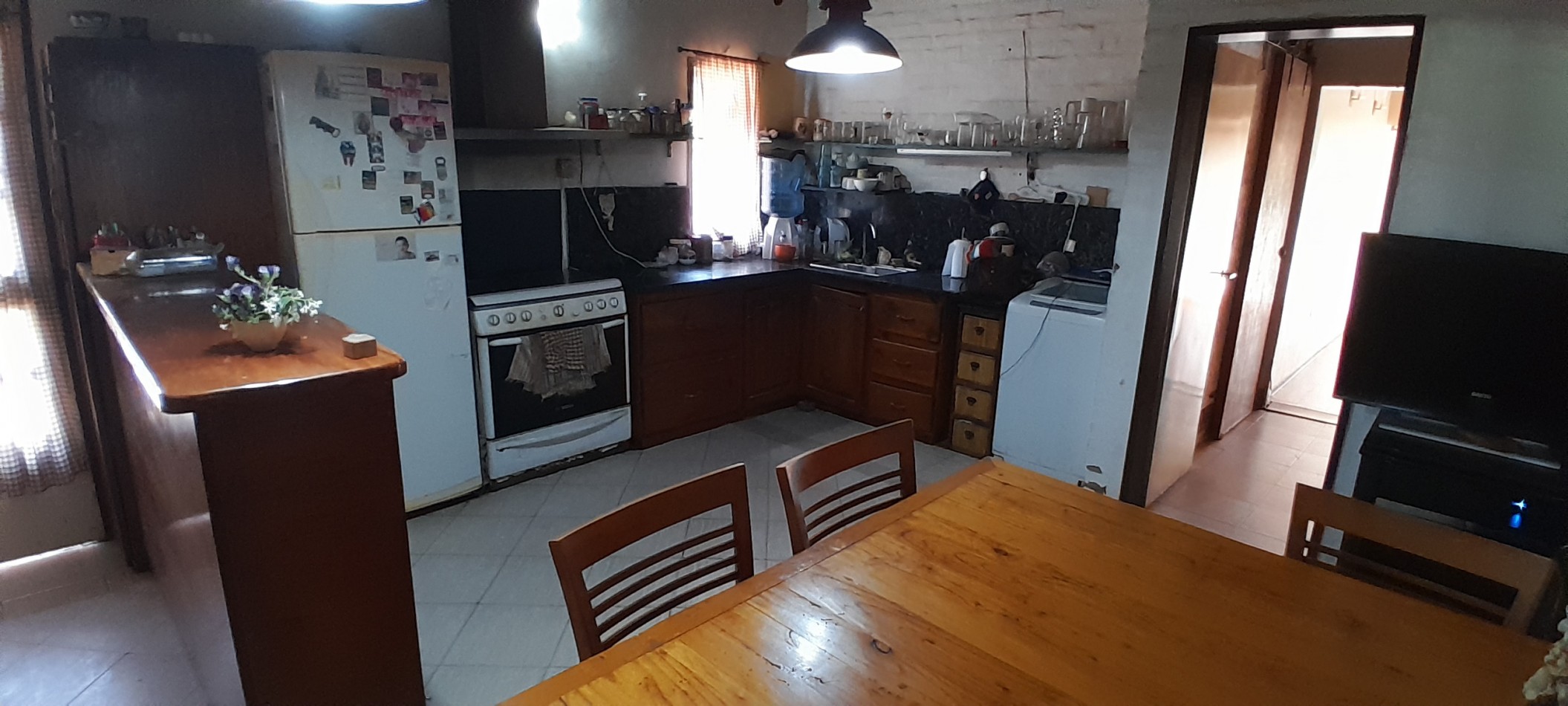 VENTA-BARIO LOS MORROS-FUNES-3 DORMITORIOS-BAÑO-PARQUE-PILETA