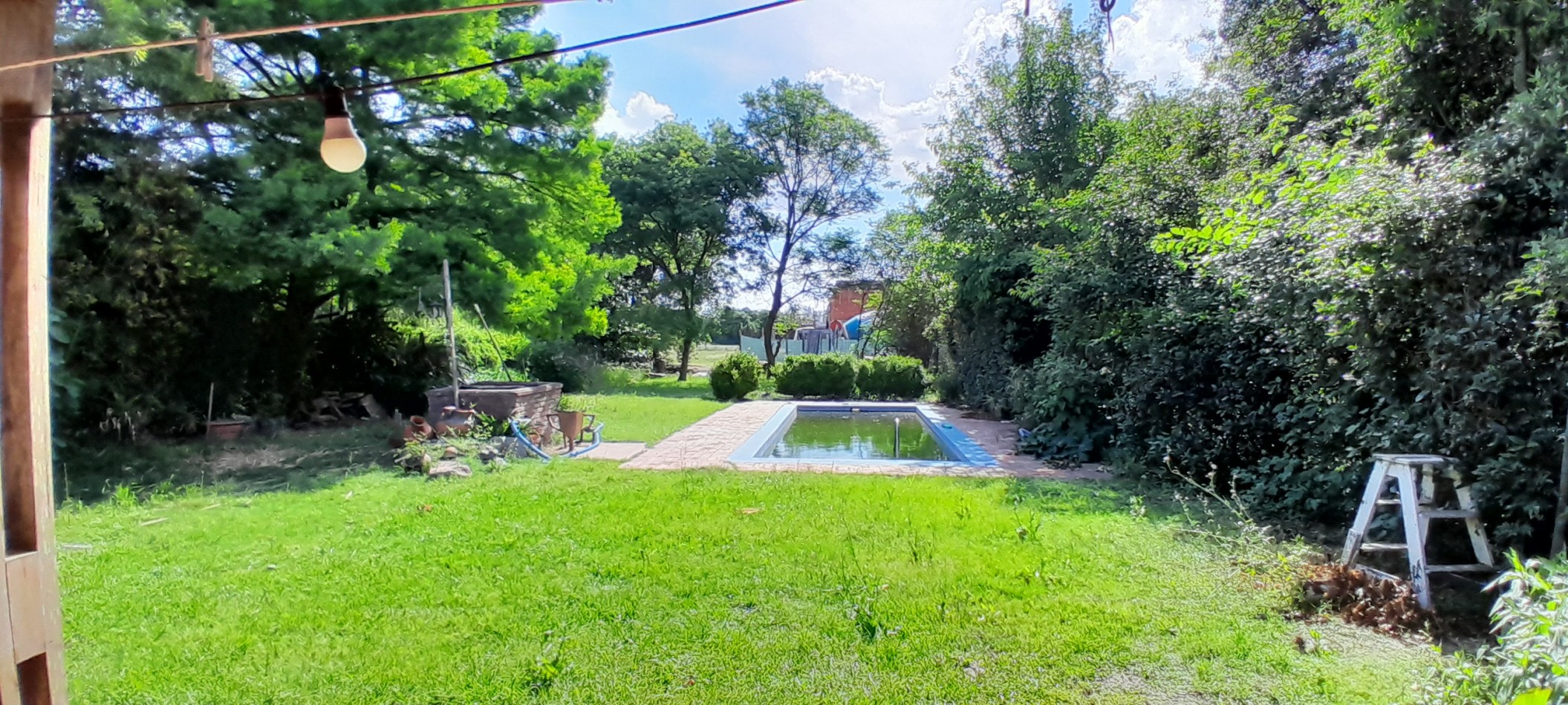 VENTA-BARIO LOS MORROS-FUNES-3 DORMITORIOS-BAÑO-PARQUE-PILETA