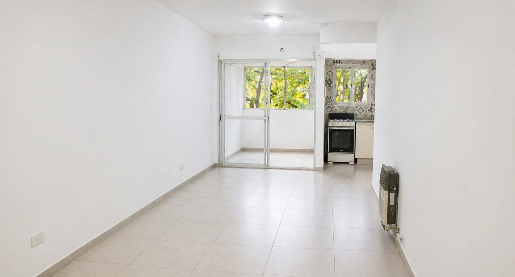 ALQUILER-PARAGUAY 1700-1 DORMITORIO-SEMI PISO-IMPECABLE