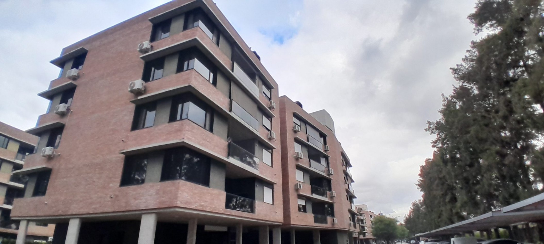 ALQUILER-PALOS VERDES-DEPARTAMENTO 2 DORM-COCHERA-BALCON CON PARRILLERO