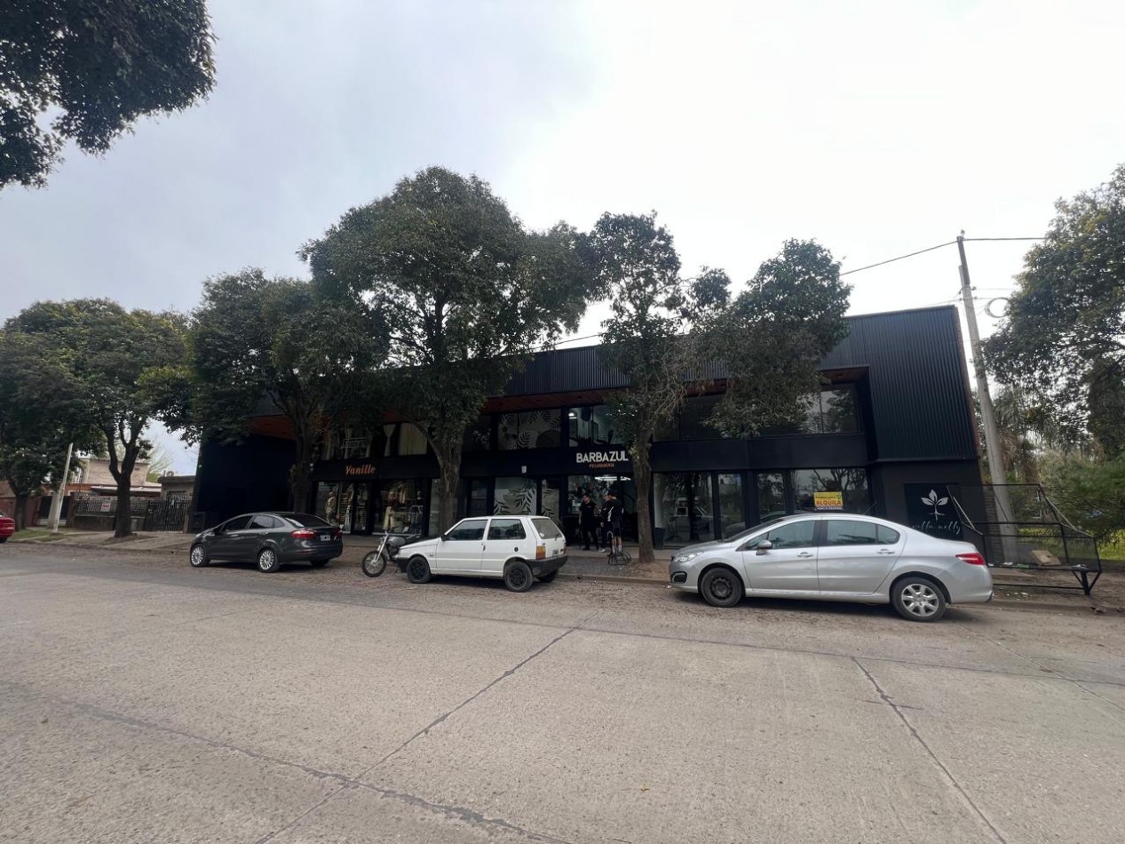 ALQUILER-PUEBLO ESTHER- AV. SAN MARTIN 2100-CASAS 2 y 3 DORMITORIOS-COCHERA