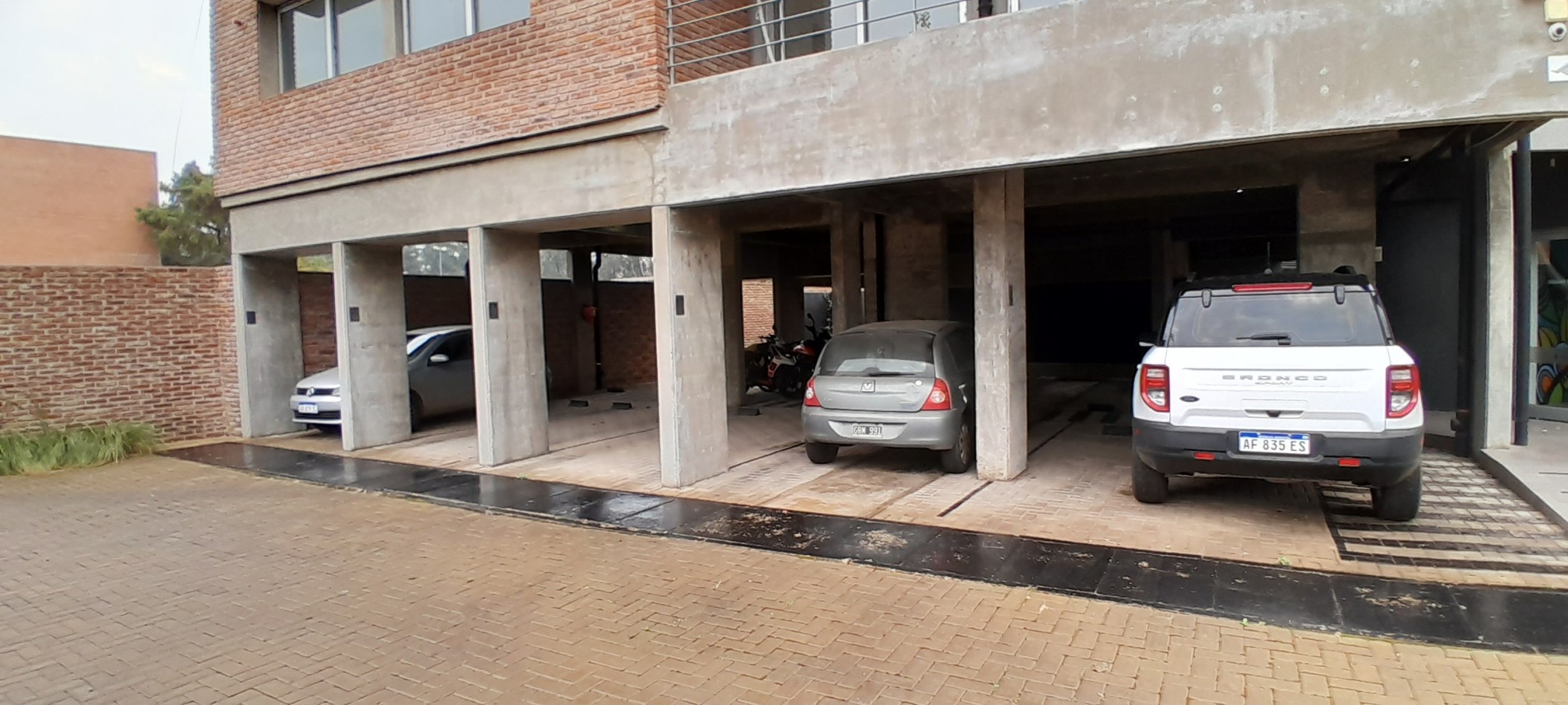 VENTA-DEPARTAMENTO 2 DORMITORIOS-PILETA-GYM-SUM-QUINCHO