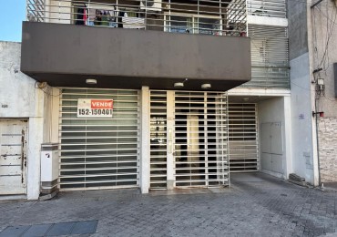 PLANTA BAJA-COCHERA OFICINA-IMPECABLE-A/A-BAÑO-TERRAZA PRIVADA