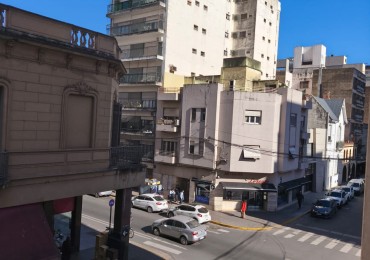 ALQUILER-RICARDONE ESQ. E. RIOS-1 DORMITORIO-VENTILACION CRUAZADA