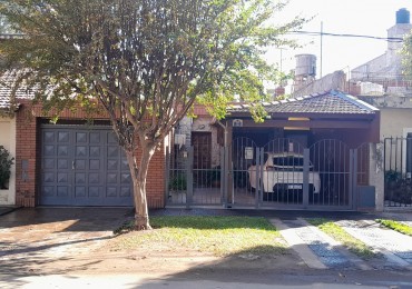 VENTA-FISHERTON-CASA 2 DORMITORIOS-IMPECABLE